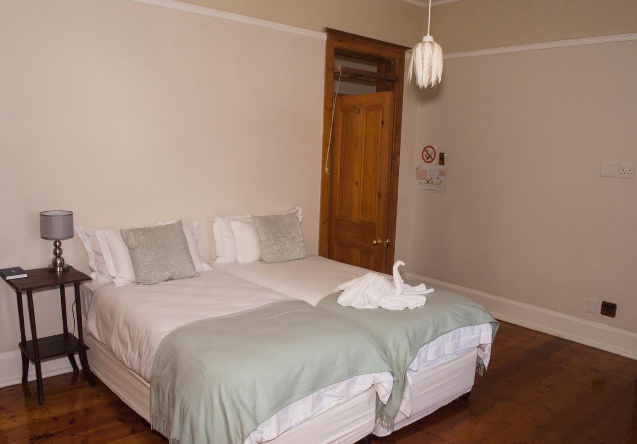 The Grand Hotel Port Elizabeth Bagian luar foto